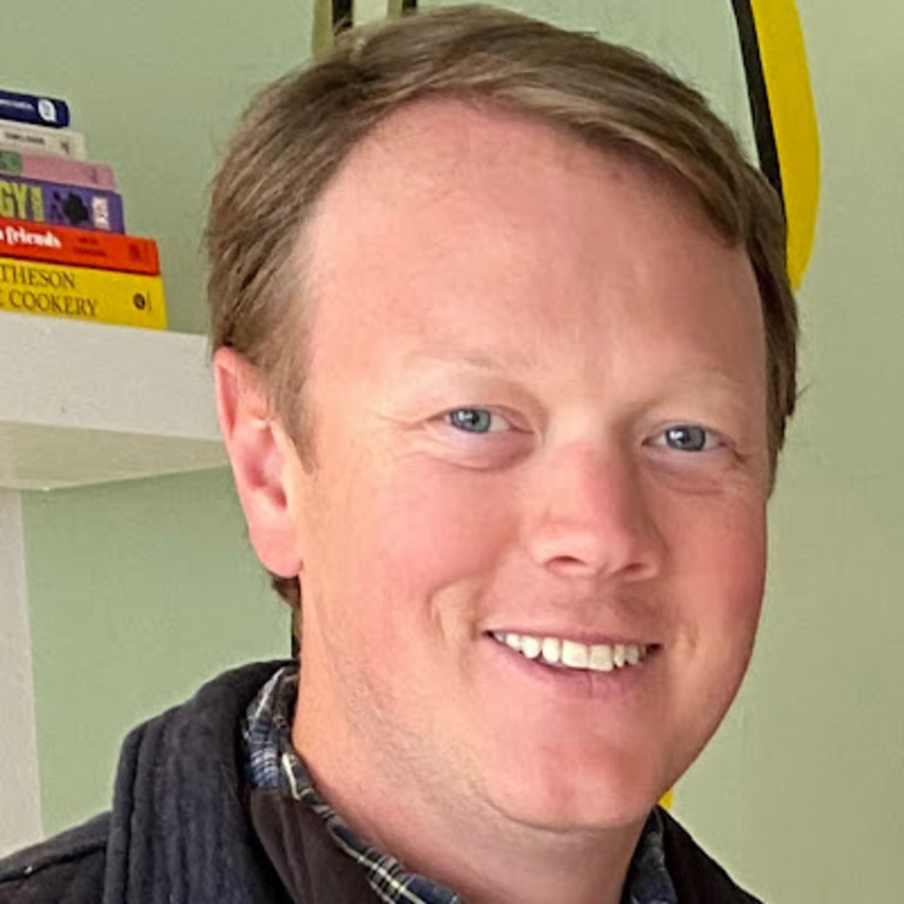 Meet your Posher, Adam
